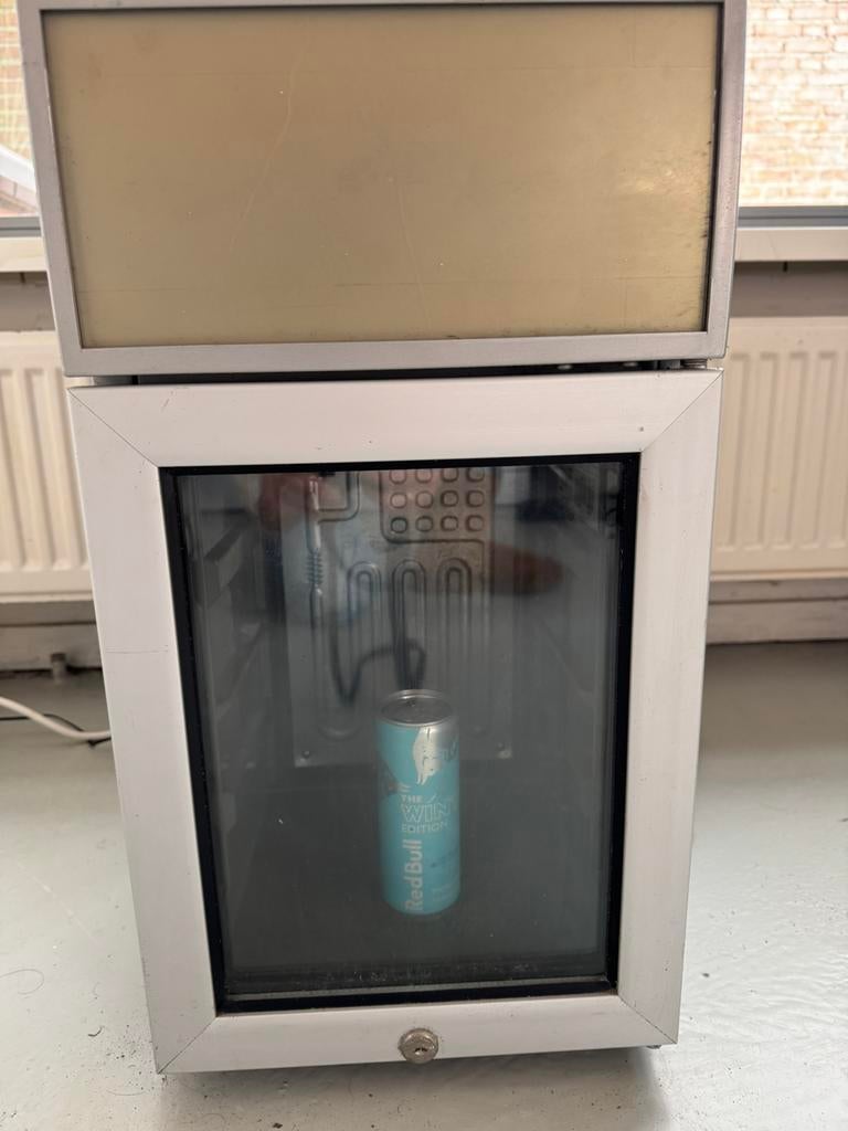 Te koop : babycooler mini red bull, Ophalen of Verzenden, Gebruikt, Gebruiksvoorwerp