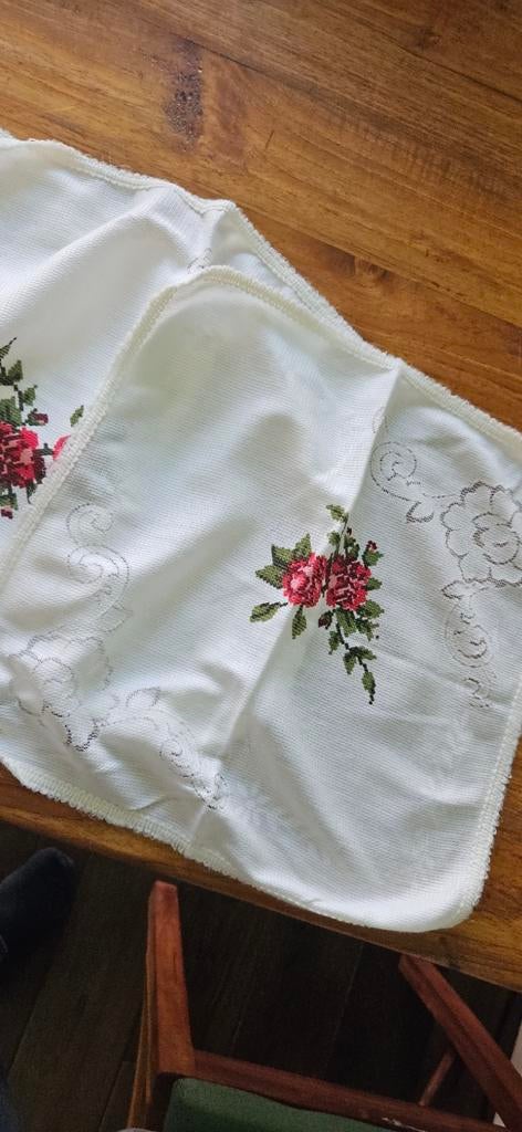 Wedgwood Moss Rose servetten, 6 stuks, Ophalen of Verzenden, Wit