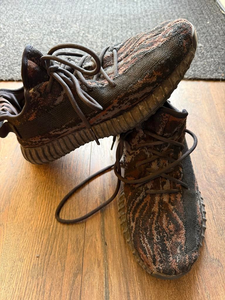 Yeezy Boost 350 Black and Rock Adidas, Ophalen, Gedragen, Zwart, Sneakers of Gympen