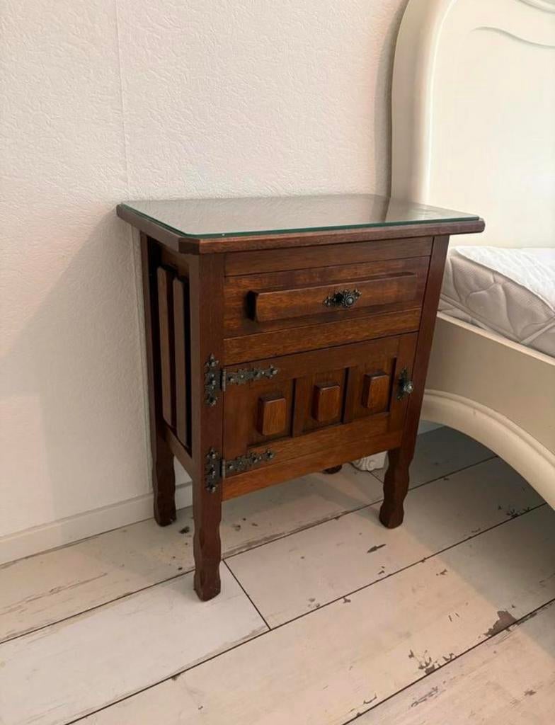 Vintage nachtkastje, Ophalen, 55 tot 70 cm, Zo goed als nieuw, 45 tot 65 cm