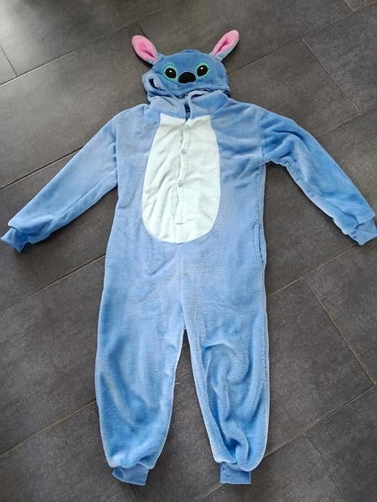 Stitch Onesie 120 cm - Zo goed als nieuw, Ophalen of Verzenden, Zo goed als nieuw, Jongen of Meisje