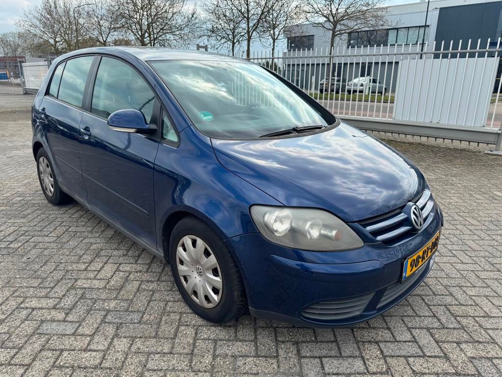Volkswagen Golf Plus 1.6 FSI Comfortline Airco, EXPORT, Gebruikt, 4 cilinders, Blauw, 116 pk