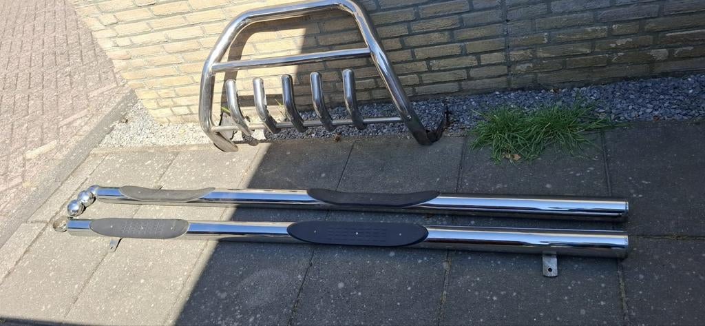 Te koop: Bullbar en Sidebars, Ophalen, Gebruikt