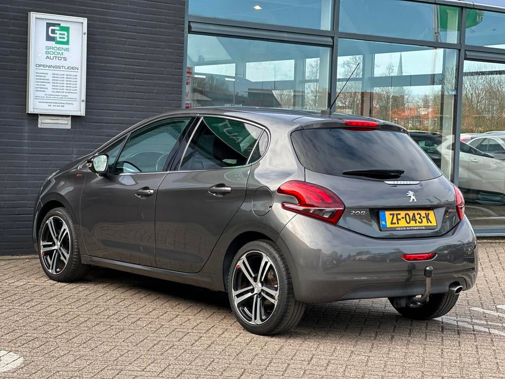 Peugeot 208 1.2 PureTech GT-Line/110 PK/CAMERA/NAVI/CARPLAY/, Auto's, Peugeot, Voorwielaandrijving, Euro 6, 1199 cc, Leder en Stof