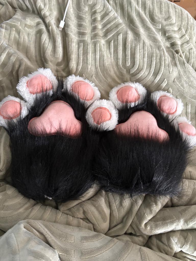 Fursuit handpaws, Ophalen of Verzenden, Zo goed als nieuw, Overige typen