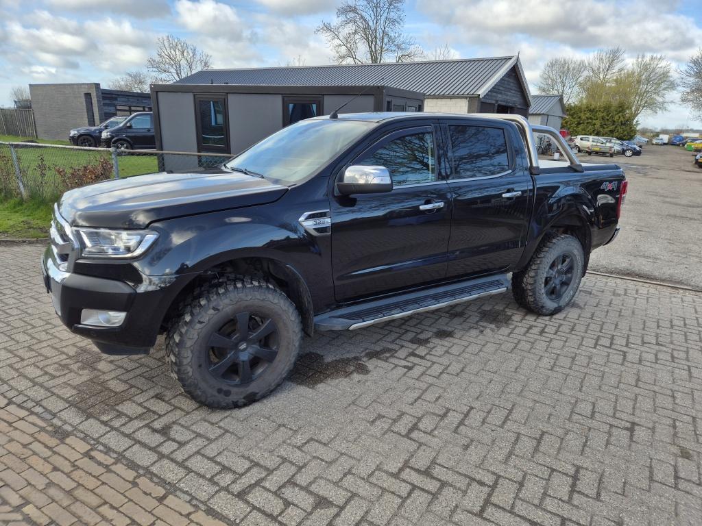 Ford Ranger 3.2 TDCi Wildtr.Sup. (bj 2016), Automaat, Euro 5, Gebruikt, Zwart