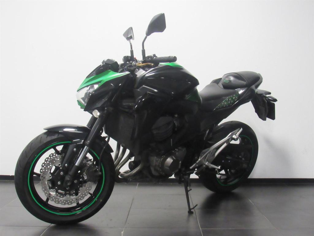 Kawasaki Z800 E - foto 3