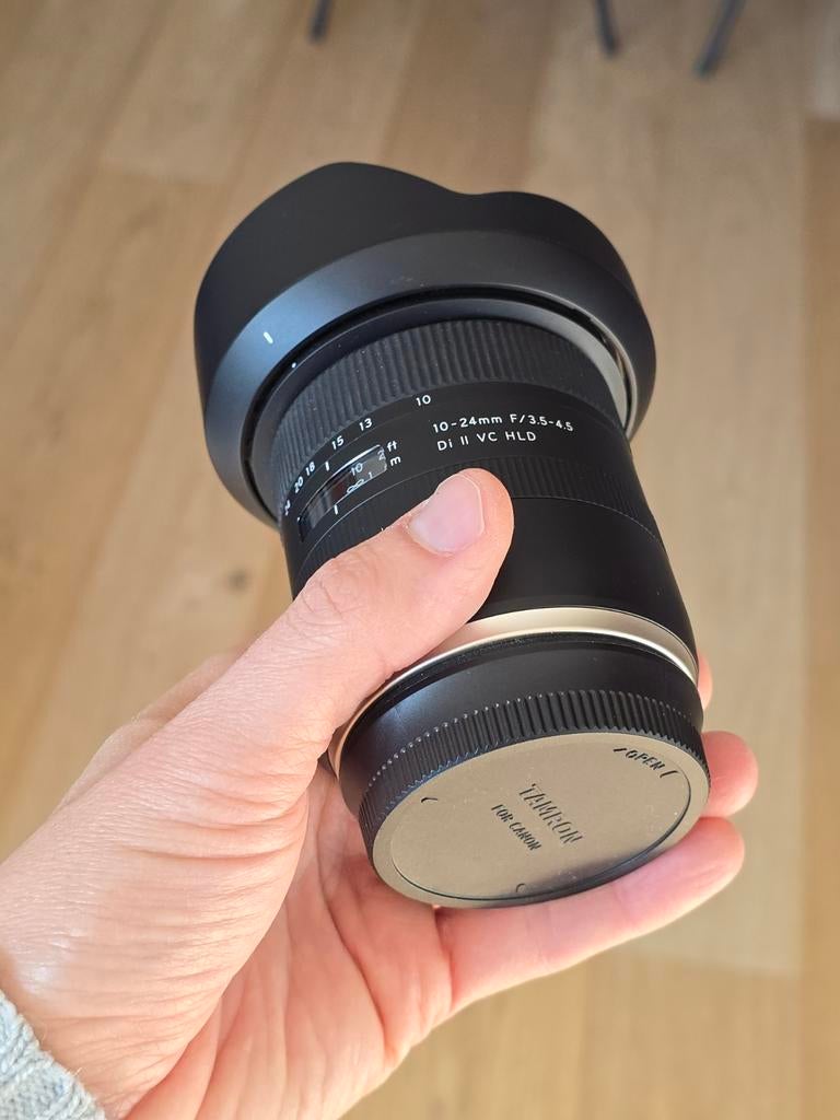 Mooie lens te koop - Tamron 10–24mm 
f/3.5–4.5 DI II VC HLD, Audio, Tv en Foto, Fotografie | Lenzen en Objectieven, Ophalen of Verzenden