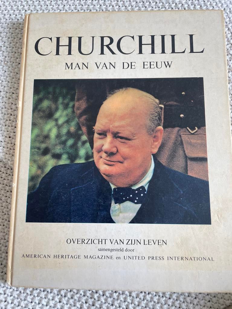 Churchill: Man van de Eeuw, Ophalen of Verzenden, Gelezen, Politiek
