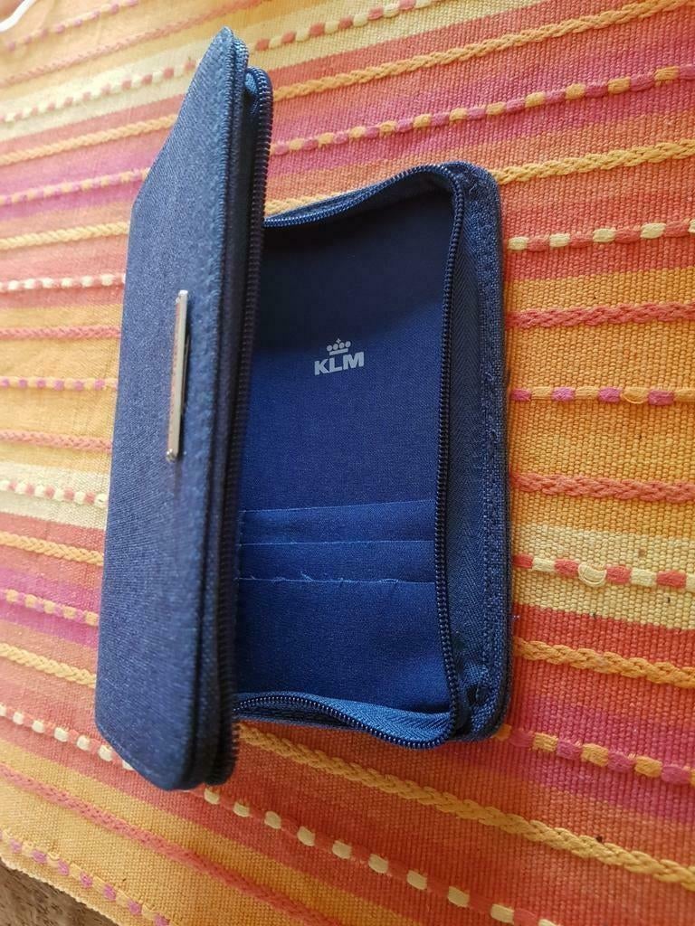 Blauw Jan Taminiau KLM toilettasje ***zgan***, Sieraden, Tassen en Uiterlijk, Toilettassen, Ophalen of Verzenden, Zo goed als nieuw