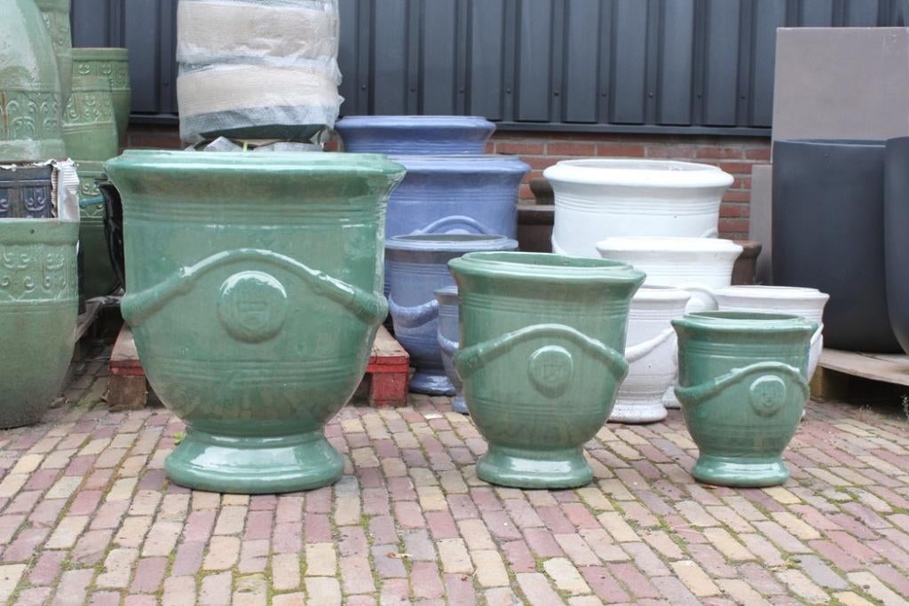 Prachtige geglazuurde bloempotten Anduze stijl groen Celadon