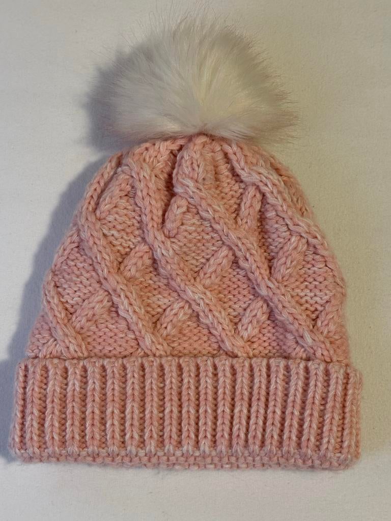Roze gebreide muts met pompon van Accessoires, Ophalen of Verzenden, Nieuw, Maat 38/40 (M), Muts