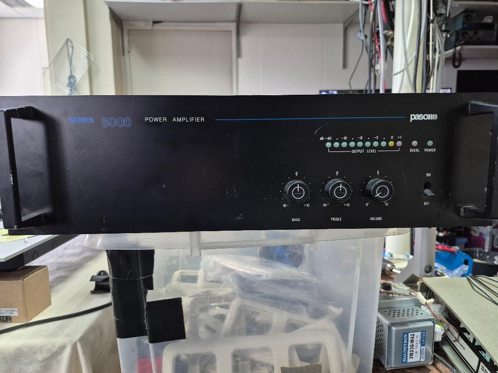 Mooie Paso P8241 eindversterker, Audio, Tv en Foto, Versterkers en Receivers, 120 watt of meer, Ophalen, Overige merken, Gebruikt