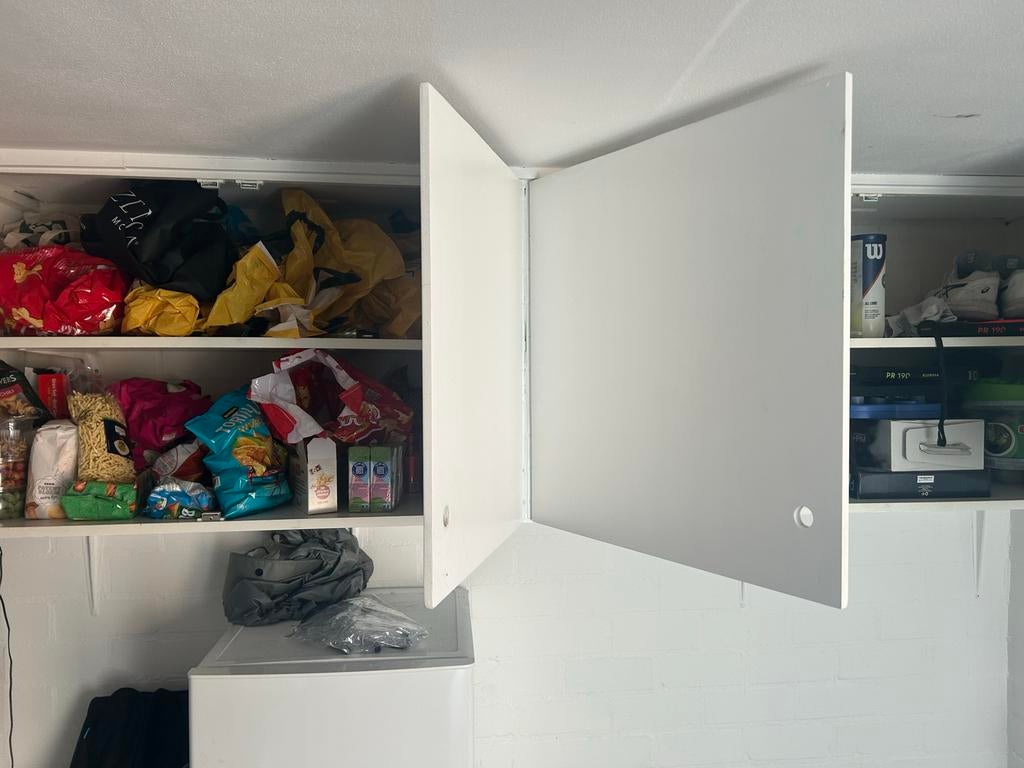 Voorraadkast bijkeuken, Ophalen, Gebruikt