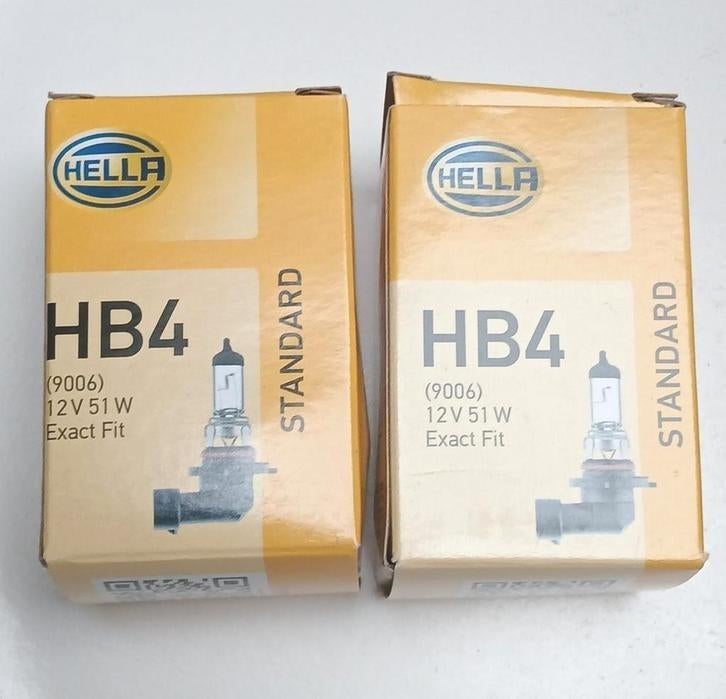 🍀2 nieuwe Hella HB4 (9006) 12V 51W autolampen, Ophalen of Verzenden, Nieuw