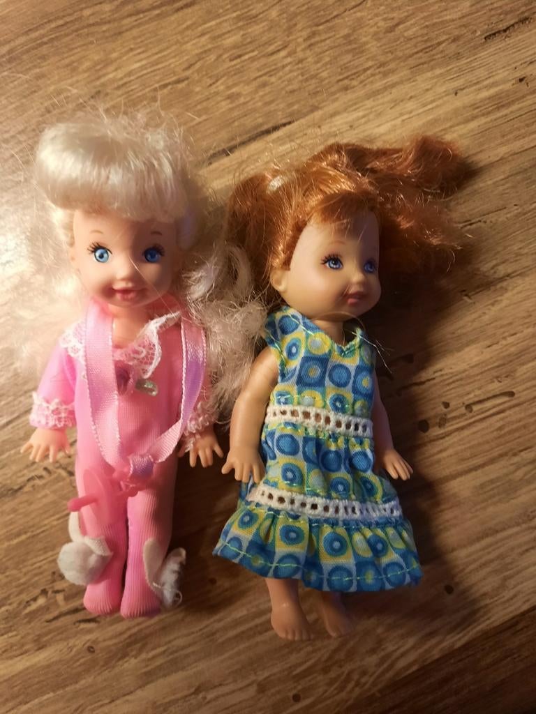 2 kleine zusjes vriendinnen Barbie Kelly of Shelly vintage, Ophalen of Verzenden, Gebruikt