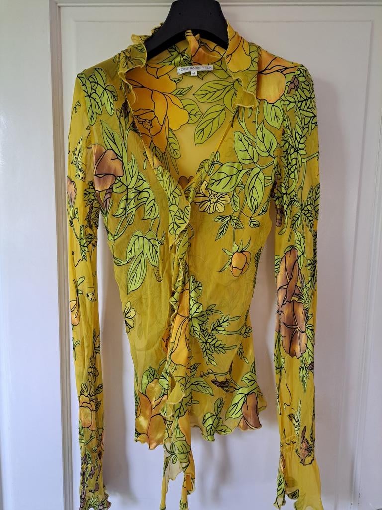 Tone Barker silk, Zijden blouse echt een eyecather! Maat 36, Ophalen of Verzenden, Zo goed als nieuw, Tone barker, Lange mouw