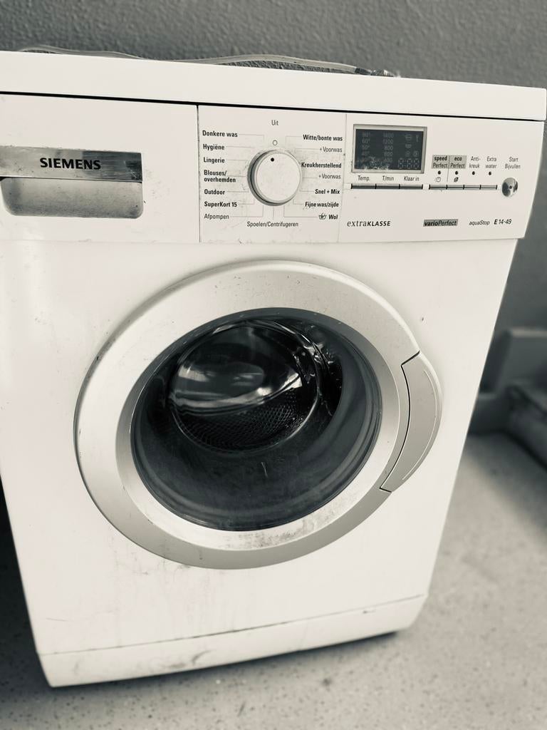 Kapotte wasmachine af te halen, makkelijk te repareren, Bovenlader, Niet werkend, 85 tot 90 cm, 1200 tot 1600 toeren
