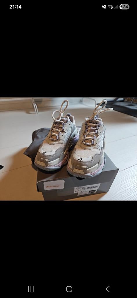 Balenciaga Triple S Pastel Maat 37, Kleding | Dames, Schoenen, Ophalen of Verzenden, Zo goed als nieuw, Wit, Sneakers of Gympen