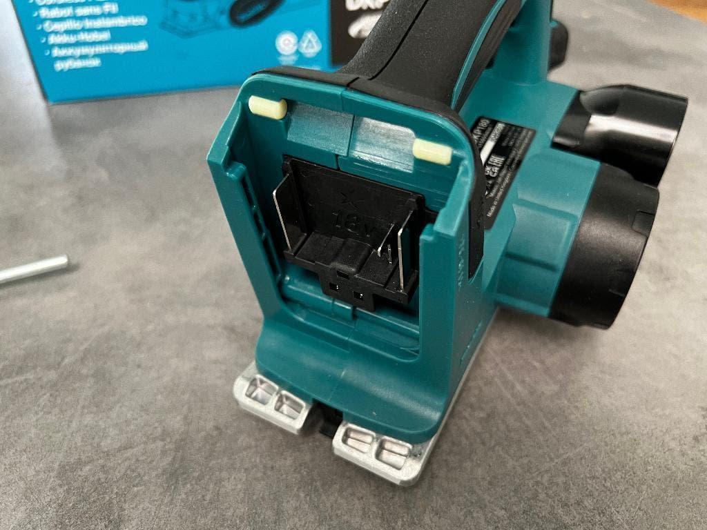 MAKITA DKP180ZJ 18V ACCU SCHAAFMACHINE LXT LI-ION SCHAAF, Ophalen of Verzenden, Nieuw, Accu