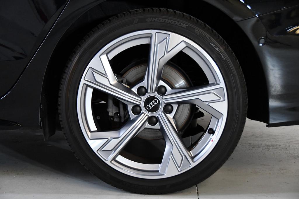 Audi A3 A3 Lim 35 TFSI S-tronic S-line, Auto's, 1295 kg, 150 pk, Zwart, Origineel Nederlands