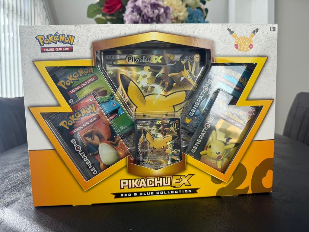 Pokémon Red & Blue Collection Pikachu EX (Generations)”MINT”, Ophalen of Verzenden, Zo goed als nieuw