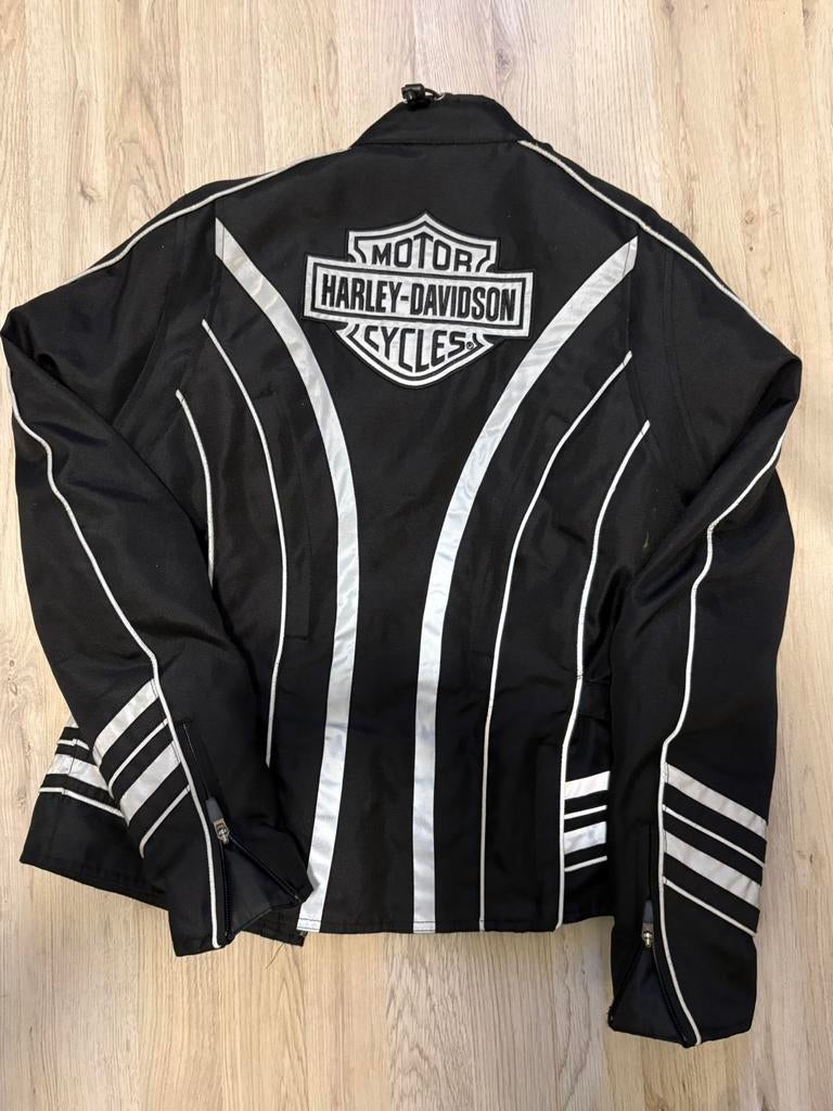 2 x Dames Harley Davidson jassen maat 36, Motoren, Kleding | Motorkleding, Ophalen of Verzenden, Tweedehands, Dames, Jas | leer
