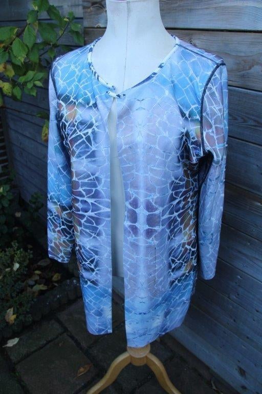 Jasje blauw/ kleur Lizzy & Coco mt L 2 zijdig Vaste prijs, Blauw, Maat 42/44 (L), Ophalen of Verzenden, Jasje