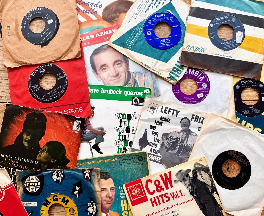 Partij singles 50/60. Jazz/duits/Engels/Crooner/Big band, Cd's en Dvd's, Vinyl Singles, Gebruikt, Single, Overige genres, 7 inch