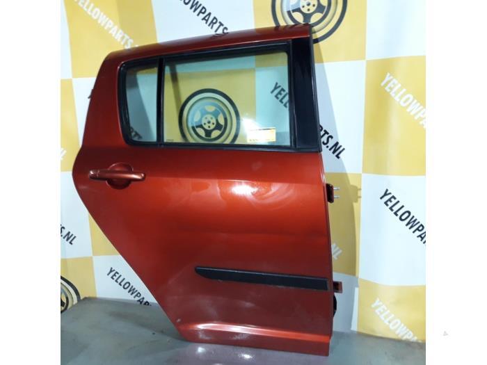 Portier 4Deurs rechts-achter van een Suzuki Swift (ZFS), Gebruikt, -, Deur, -