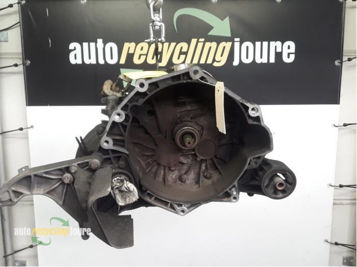 Versnellingsbak van een Opel Zafira, Gebruikt, -, -, Opel