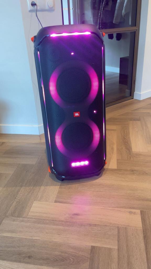 JBL Partybox 710 huren/Ruilen 720 met bijbetaling van mij, JBL, Overige typen, Ophalen of Verzenden, Zo goed als nieuw