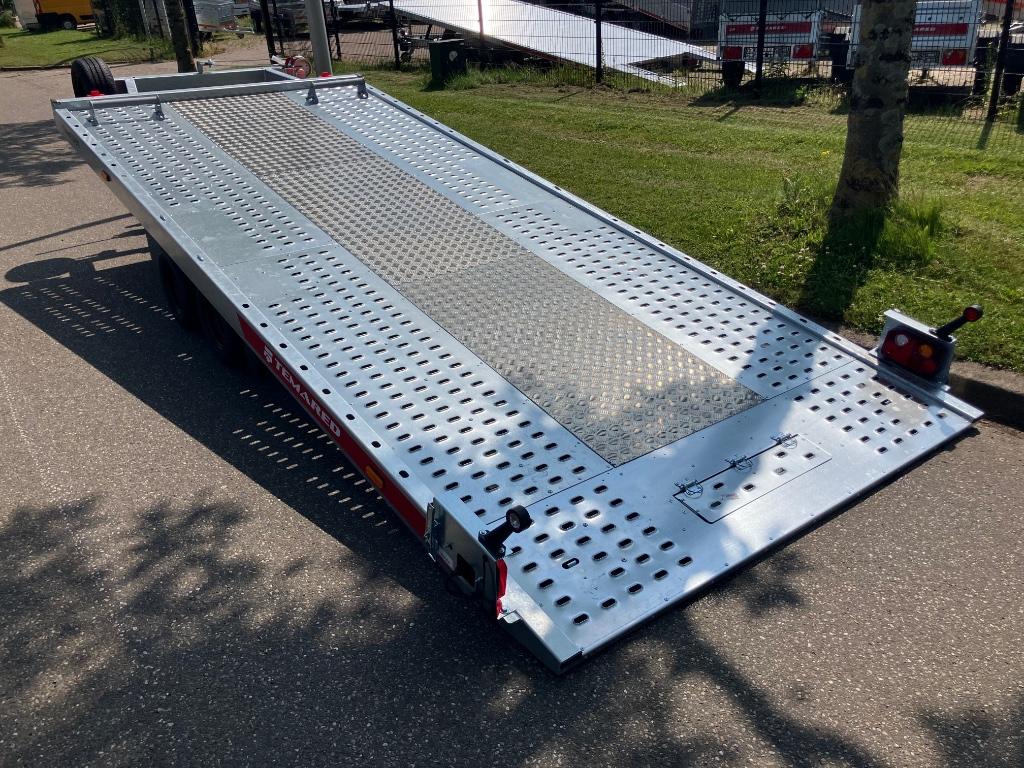Temared Kantebare Autoambulance zonder rijplaten Edition