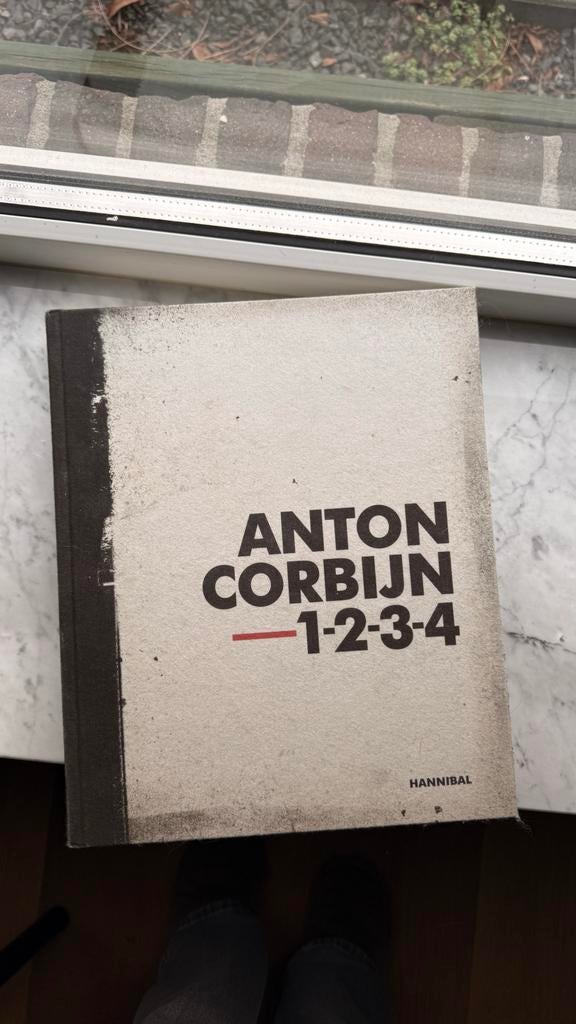Anton Corbijn - 1-2-3-4 - Gelezen Boek, Ophalen of Verzenden, Gelezen, Fotografen