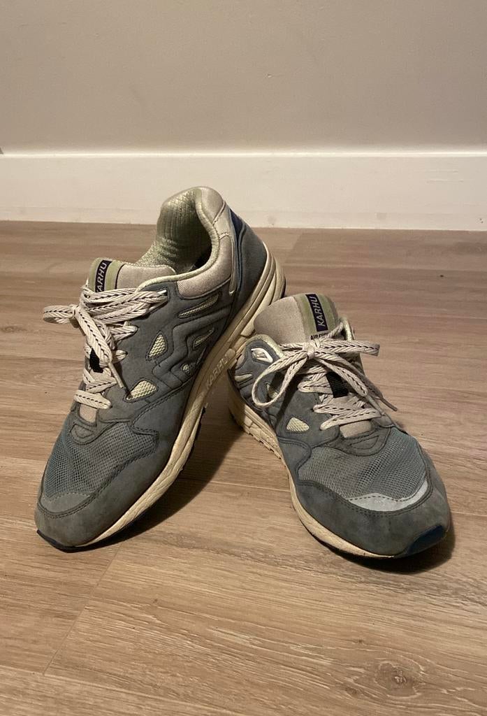KARHU sneakers maat 43,5, Ophalen of Verzenden, Zo goed als nieuw, Overige kleuren, Sneakers of Gympen