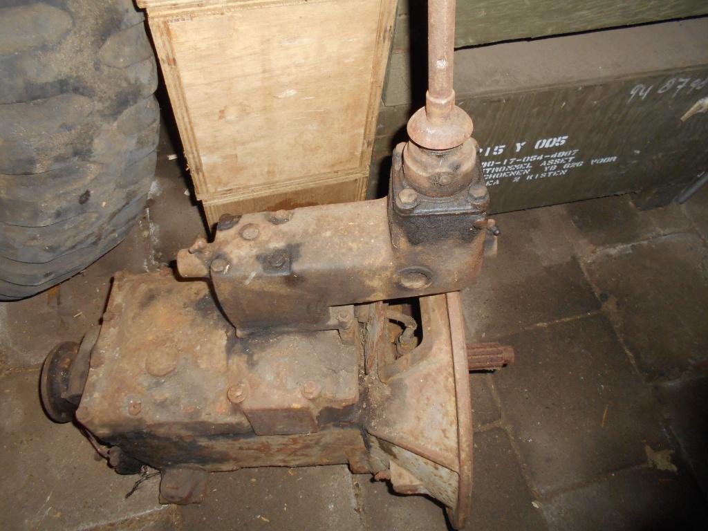 Versnellingsbak legervoertuig? Reo?, Ophalen, Landmacht, Nederland