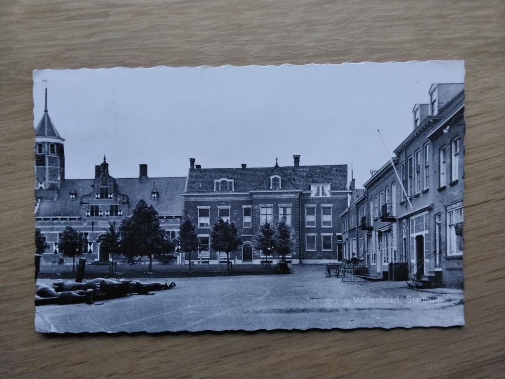 Willemstad, Stadhuis., Verzenden, 1940 tot 1960, Gelopen, Noord-Brabant