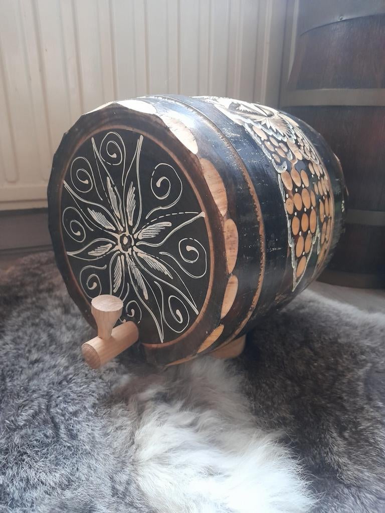Mancave Drankvat houtsnijwerk., Ophalen of Verzenden, Gebruikt