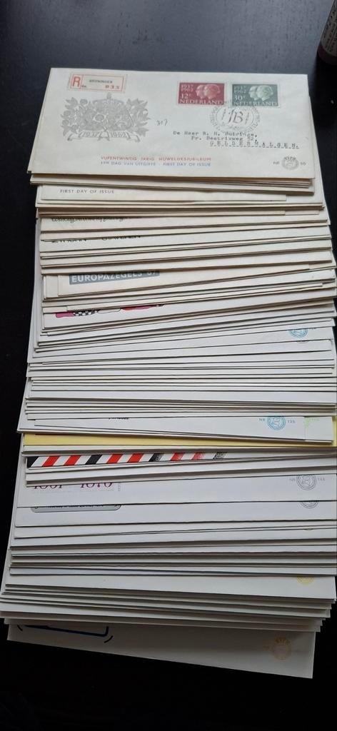 1st dag enveloppe nr 50-185 bieden, Ophalen of Verzenden, Nederland