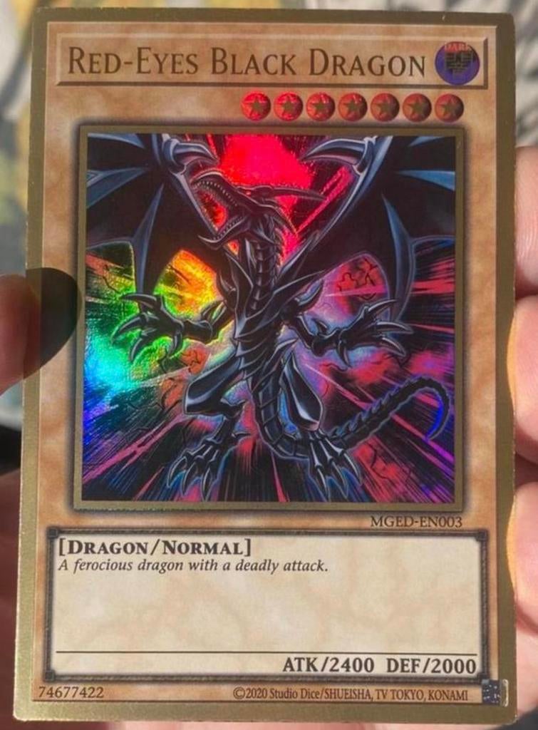 Yu-Gi-Oh! Red Eyes Black Dragon MGED Print !, Hobby en Vrije tijd, Verzamelkaartspellen | Yu-gi-Oh!, Ophalen of Verzenden, Zo goed als nieuw