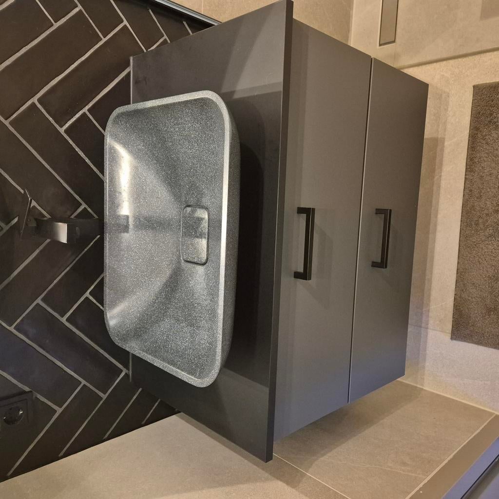 Wastafel kom /evt inclusief wastafelblad, Ophalen, Gebruikt, 50 tot 100 cm, Minder dan 100 cm