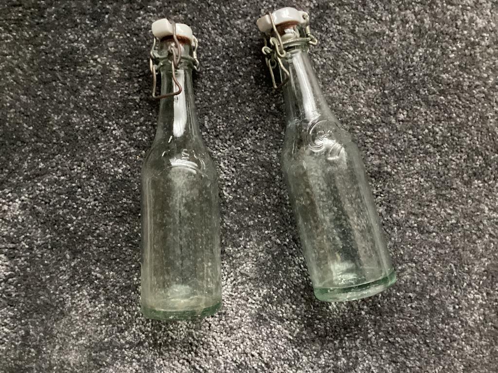 Twee flesjes Carlsberg WOII, Ophalen of Verzenden, Landmacht, Overige gebieden, Overige typen