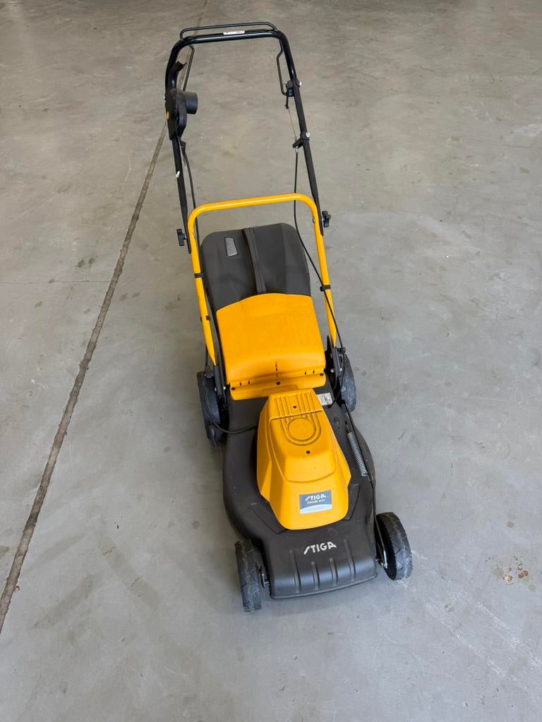 Nieuwe stiga 48 ES, Ophalen, Elektrische grasmaaier, Nieuw, Opvangzak