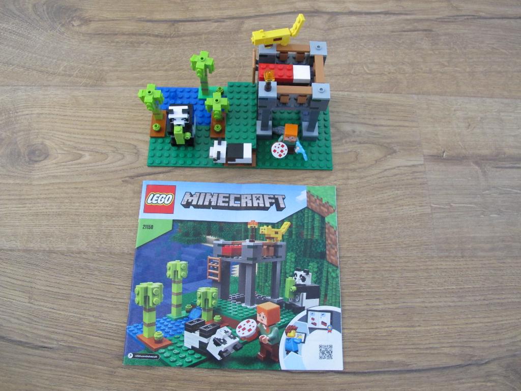Lego Minecraft 21158 Het pandaverblijf, Kinderen en Baby's, Speelgoed | Duplo en Lego, Zo goed als nieuw, Lego, Complete set, Ophalen of Verzenden
