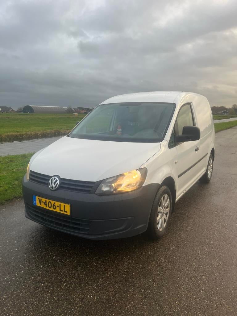 VW Caddy 2013 marge, Auto's, Bestelauto's, Stof, 4 cilinders, Volkswagen, Wit