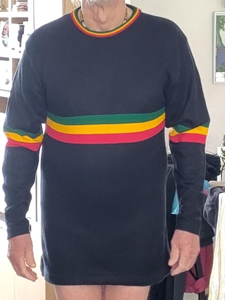 Reggae trui, Ophalen of Verzenden, Zo goed als nieuw, Maat 52/54 (L), Zwart