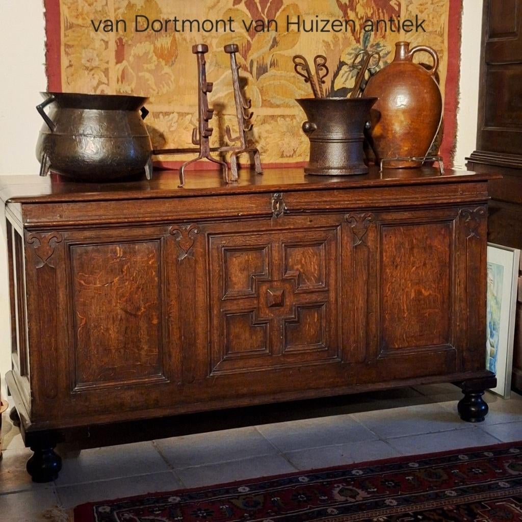 Engelse kist 17e eeuw., Ophalen of Verzenden