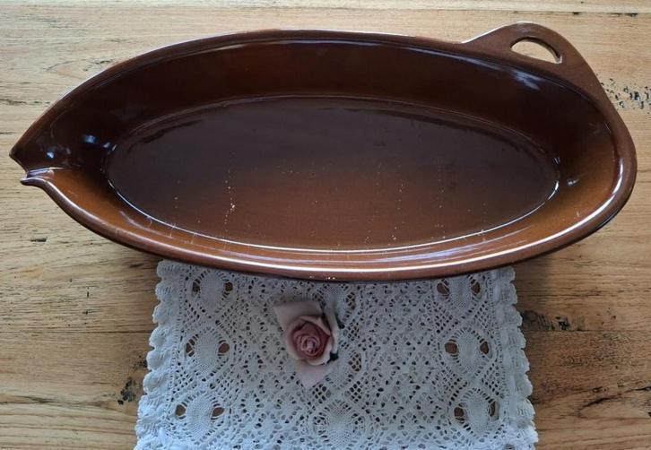 Franse brocante bruine lange ovenschaal met tuit & greep, Ophalen of Verzenden