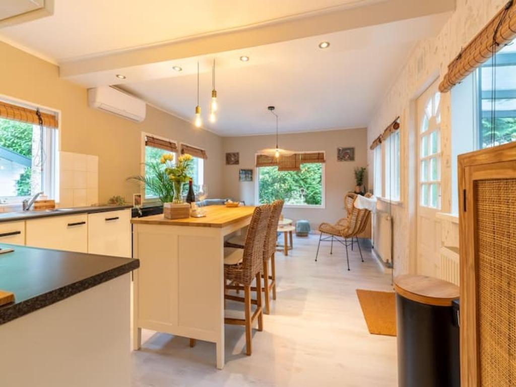 Te huur boshuisje Veluwe, In bos, Gelderland en Veluwe, 1 slaapkamer, Rolstoelvriendelijk