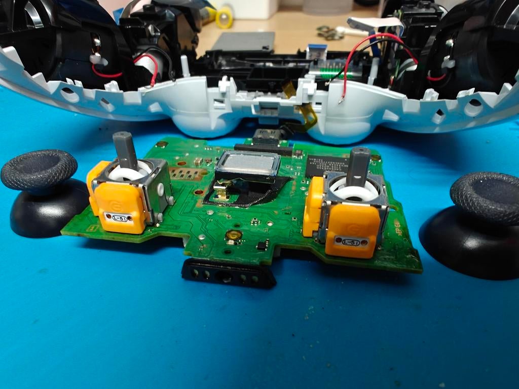 Upgrade je PlayStation 5 controller – Nooit meer stick drift, Ophalen of Verzenden, Zo goed als nieuw